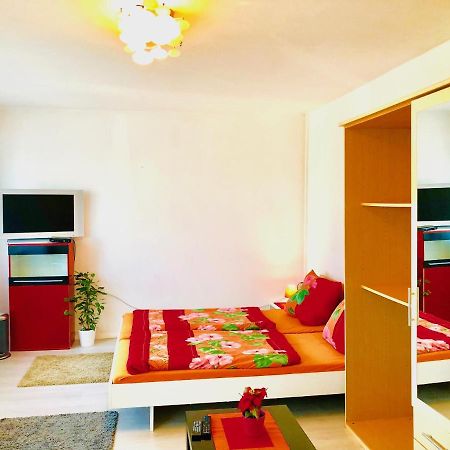 #World Monteurzimmer Schkeuditz Esterno foto