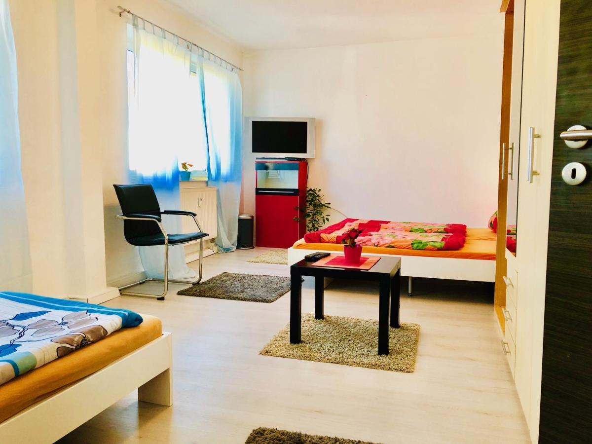 #World Monteurzimmer Schkeuditz Esterno foto