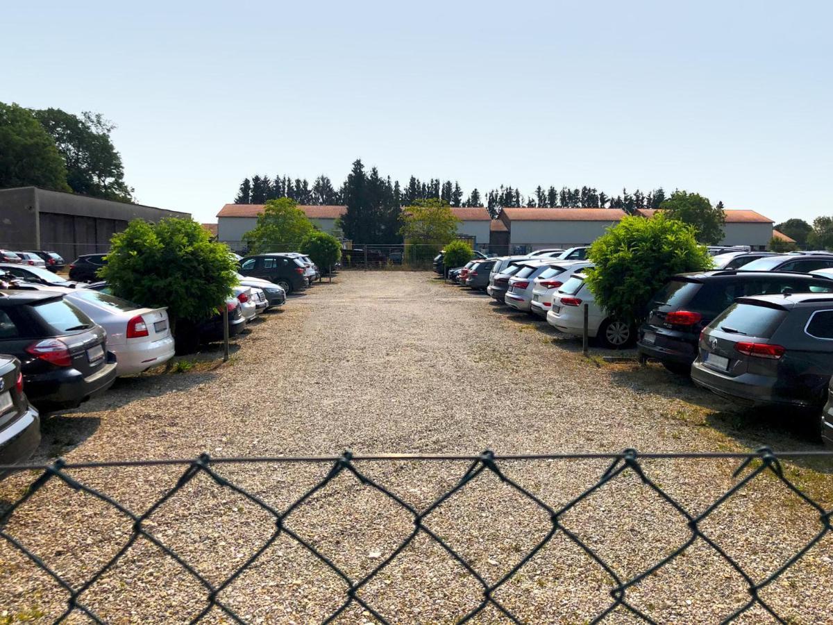 #World Monteurzimmer Schkeuditz Esterno foto