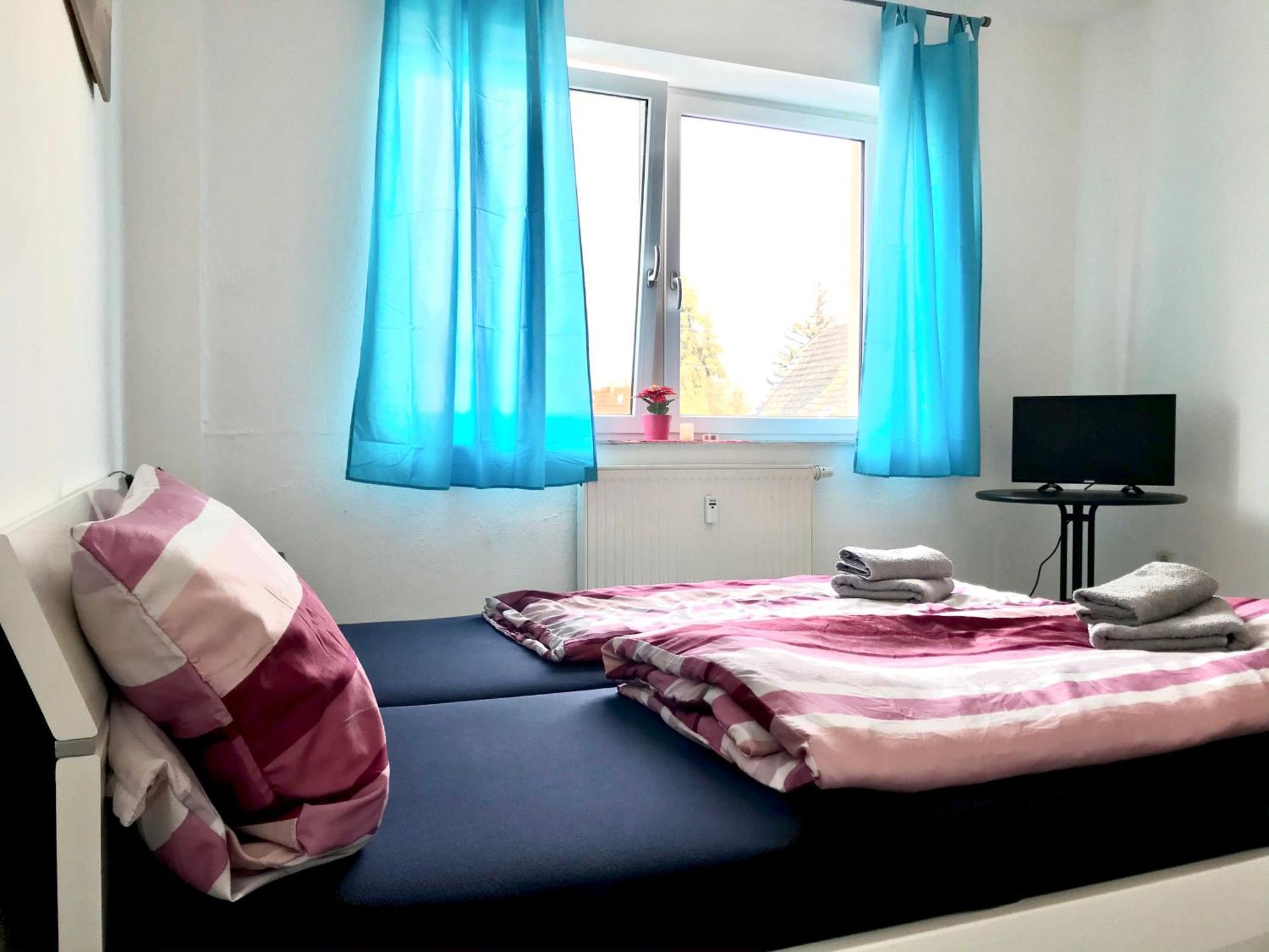 #World Monteurzimmer Schkeuditz Esterno foto